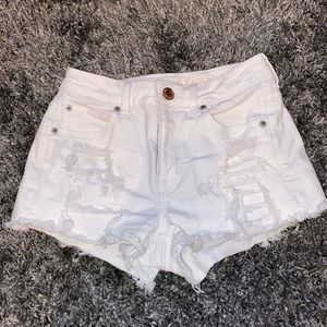 White american eagle jeans